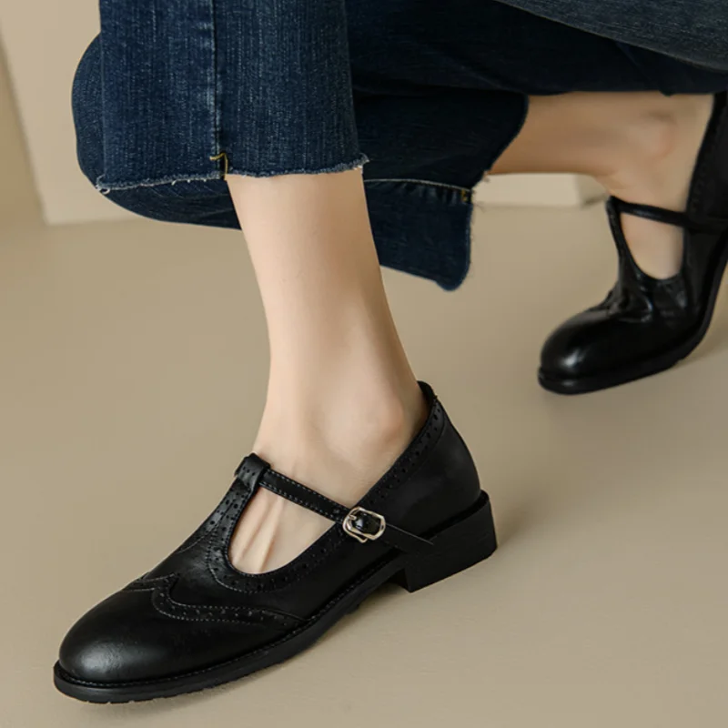 Marta Oslo™| Elegant T-Strap Mary Janes