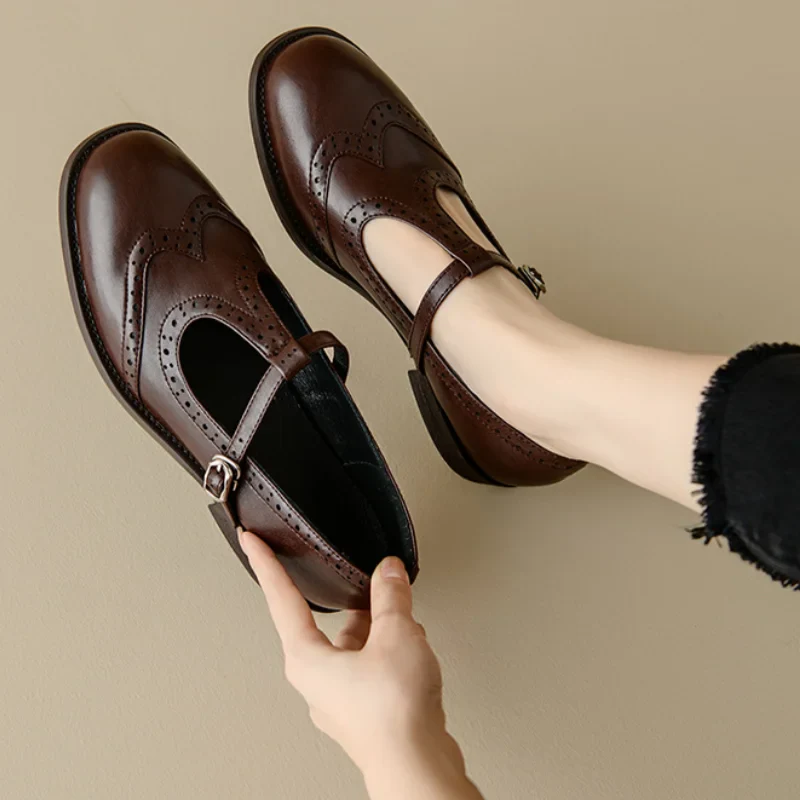 Marta Oslo™| Elegant T-Strap Mary Janes