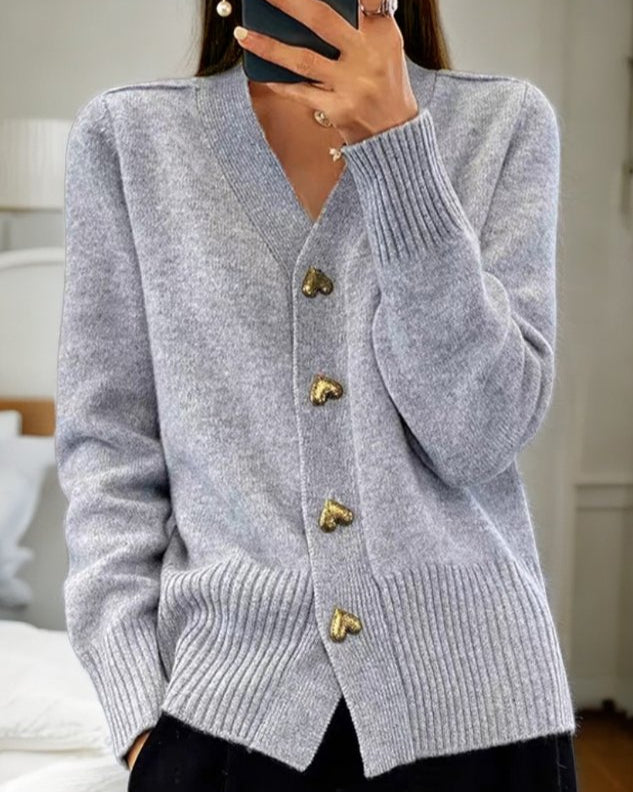 Adele Bløt cardigan med hjerteknapper